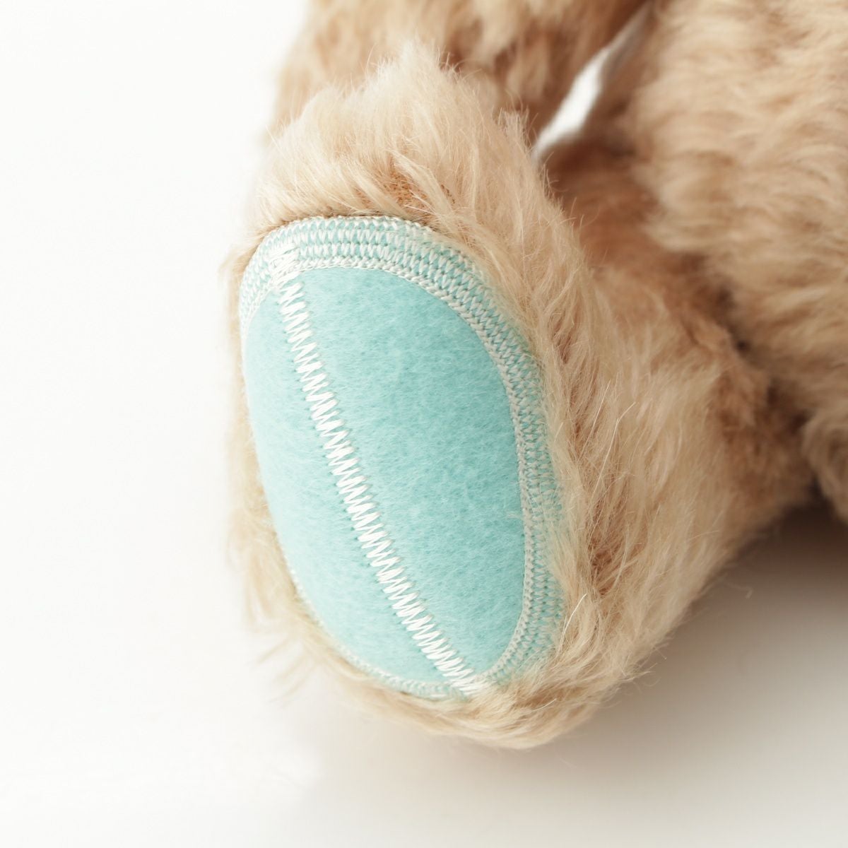 シュタイフ ティファニー Tiffany リターン トゥ ラブ ハートタグ