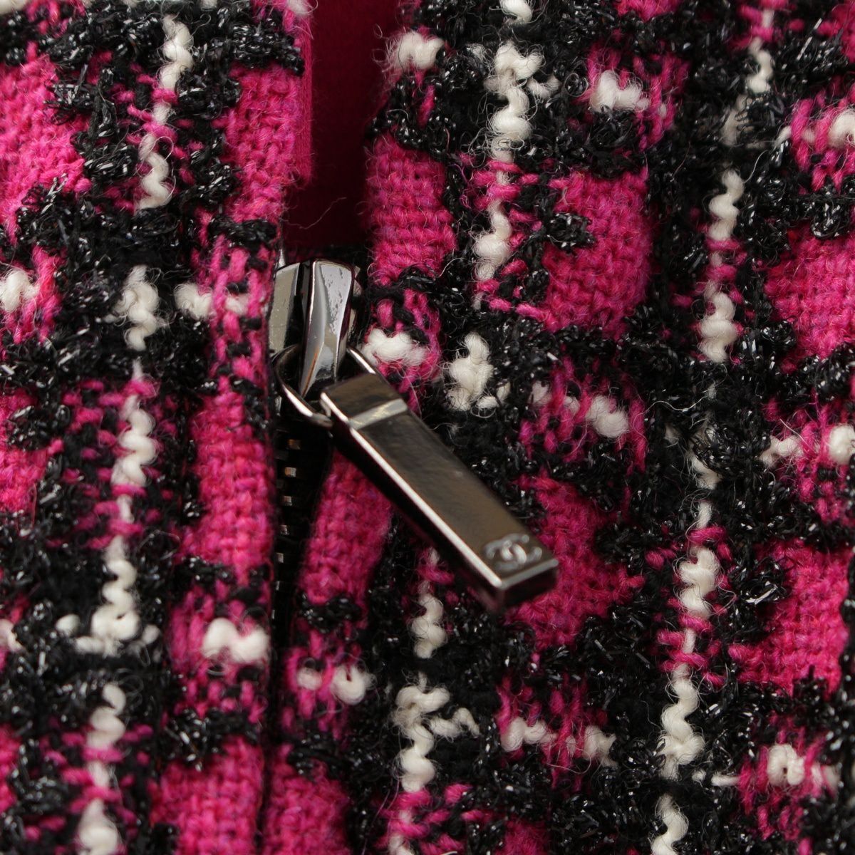 シャネル 23‐24AW ウール アンゴラ混 ツイード ジップアップ Vネック