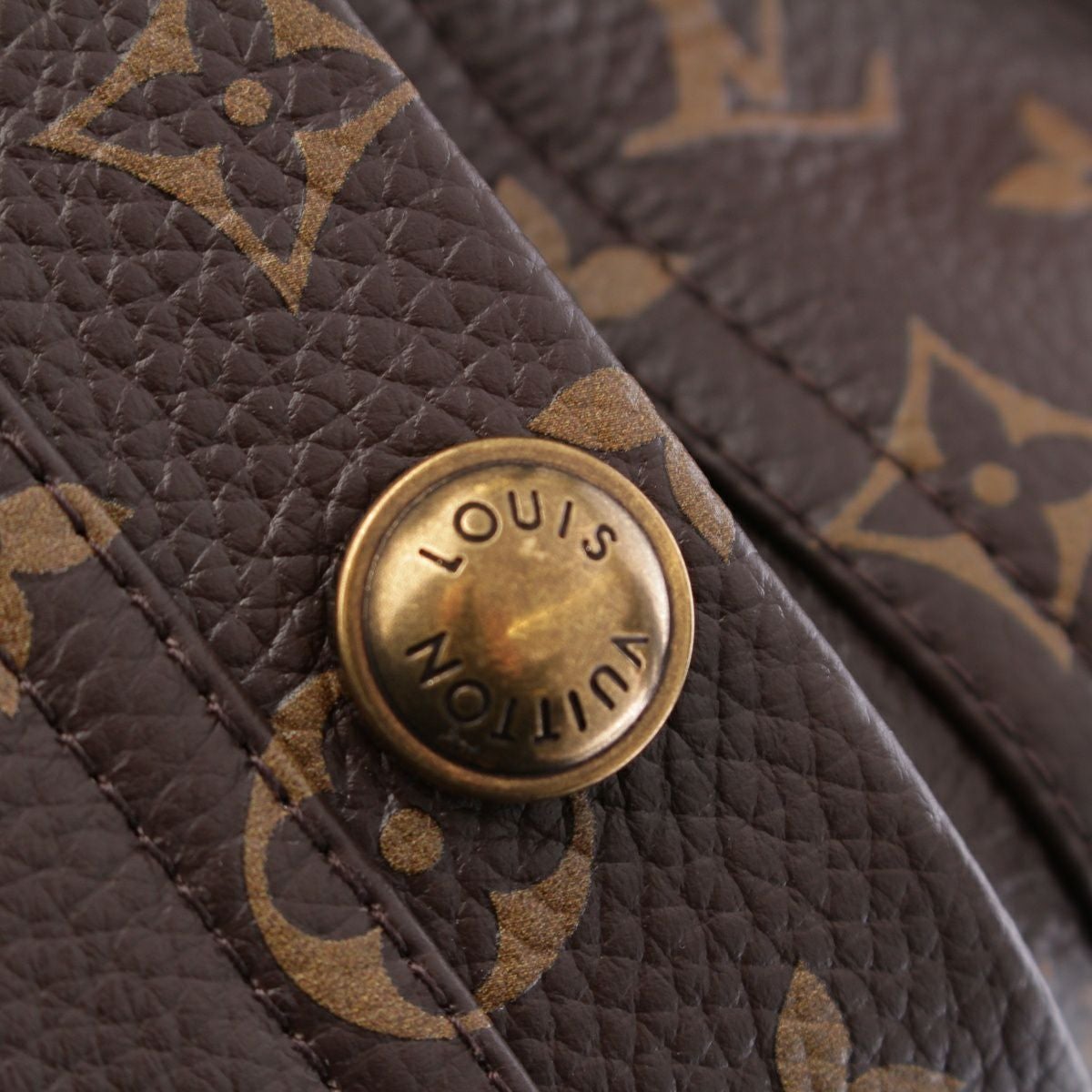 【ゆう】LOUIS VUITTON ルイヴィトン レザーPコート 中古・古着通販】LOUIS VUITTON (ルイ ヴィトン) コーティング