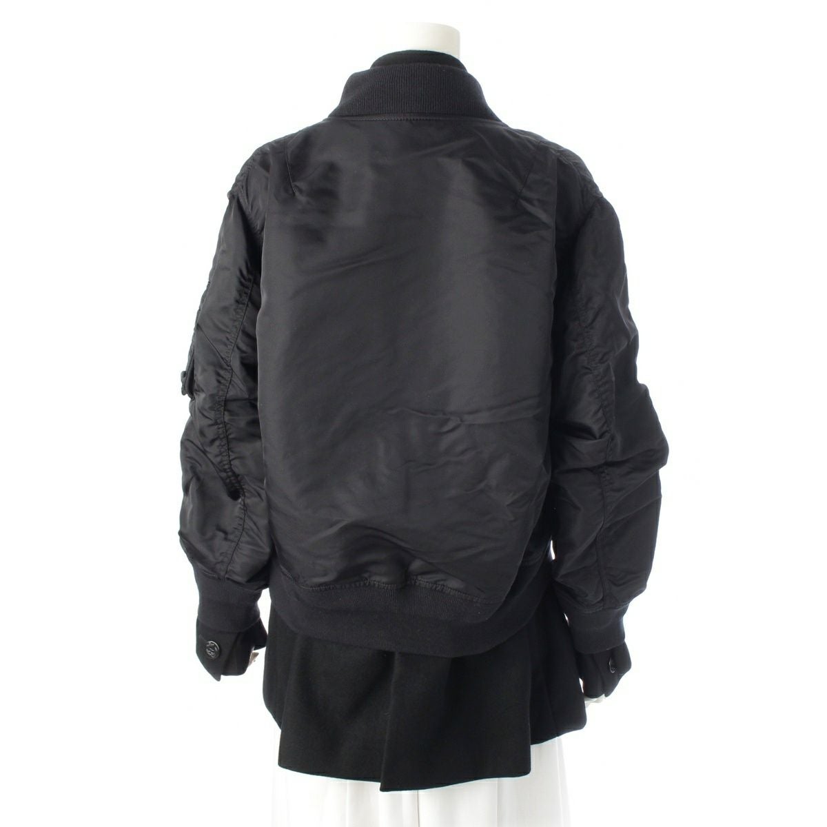 000000127550-04.jpg?size=xl&w=