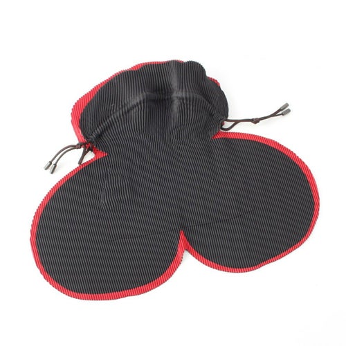 イッセイミヤケ フェット ドローストリング 巾着 ハンドバッグ IF72AG141 ブラック レッド