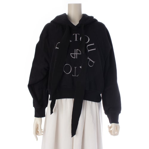 パトゥ 23AW コットン クロップド メダリオン ロゴ フーディー プル 