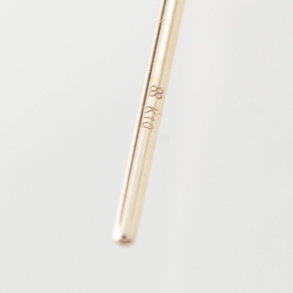 ヒロタカ hirotaka Mini Spear K10/K18 ベルーガ パール ピアス