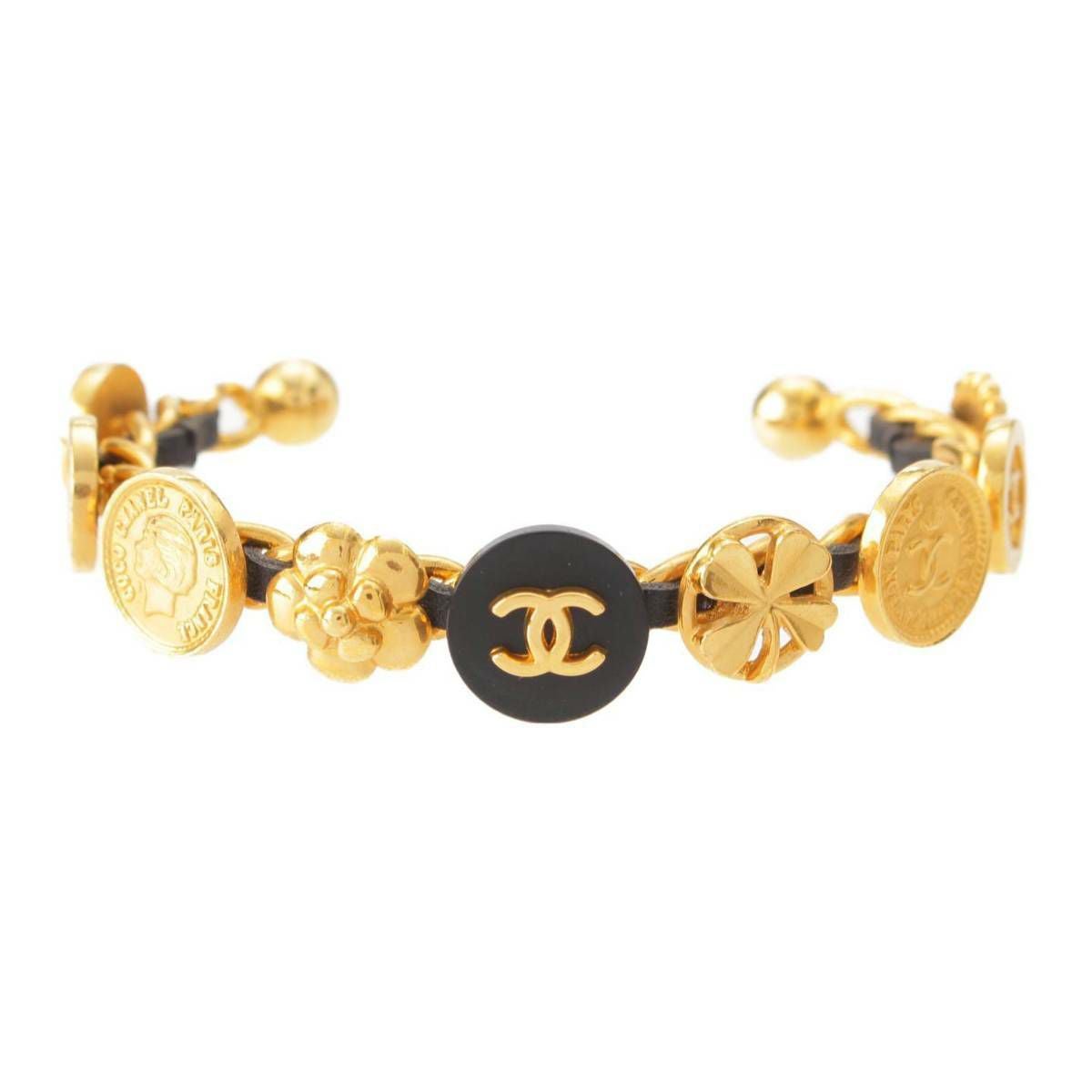 CHANEL ゴールドシャネルマークレザー バングル シャネル Chanel 96P ココマーク ボタンモチーフ 9P レザー バングル