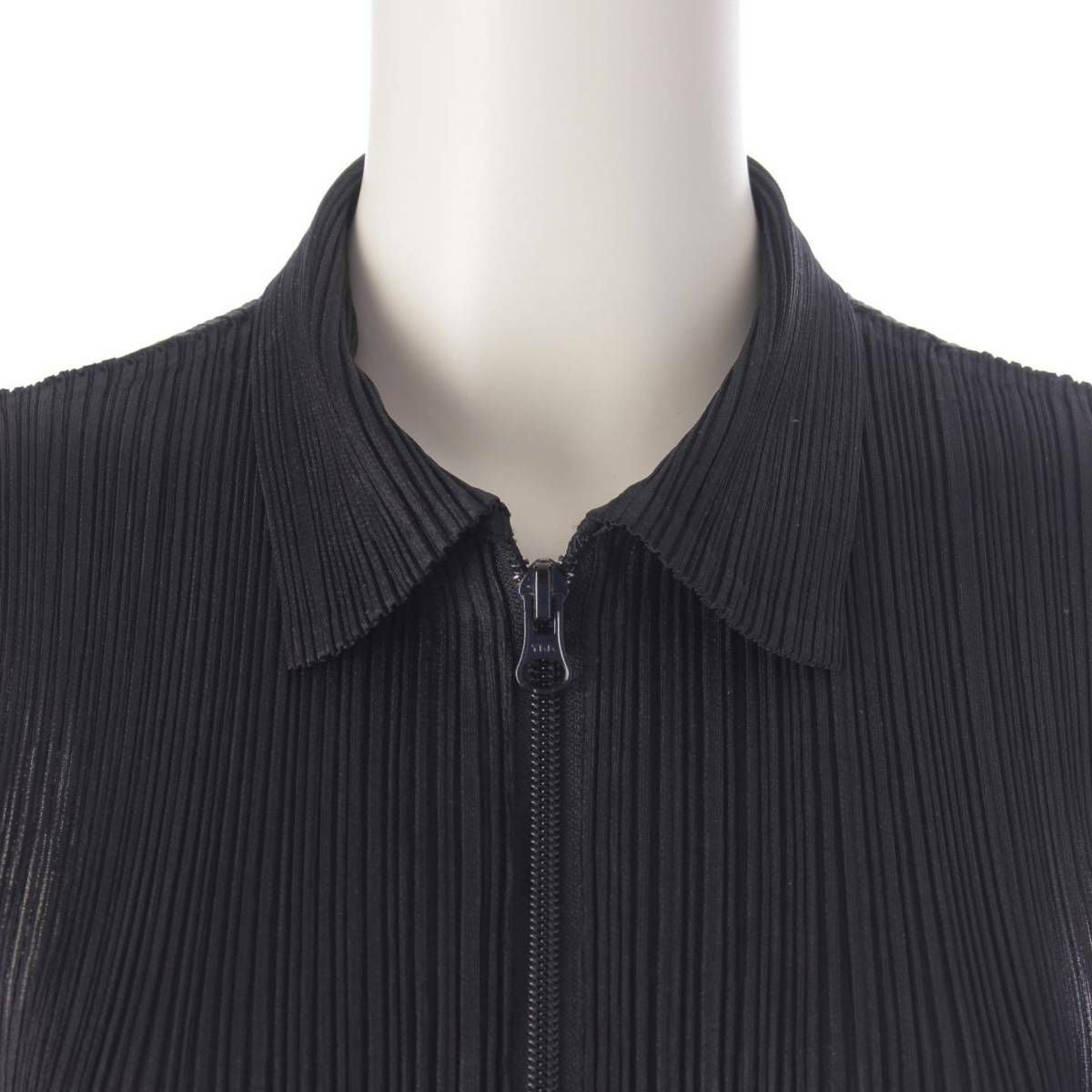 プリーツプリーズ イッセイミヤケ PLEATS PLEASE ISSEY ノースリーブ