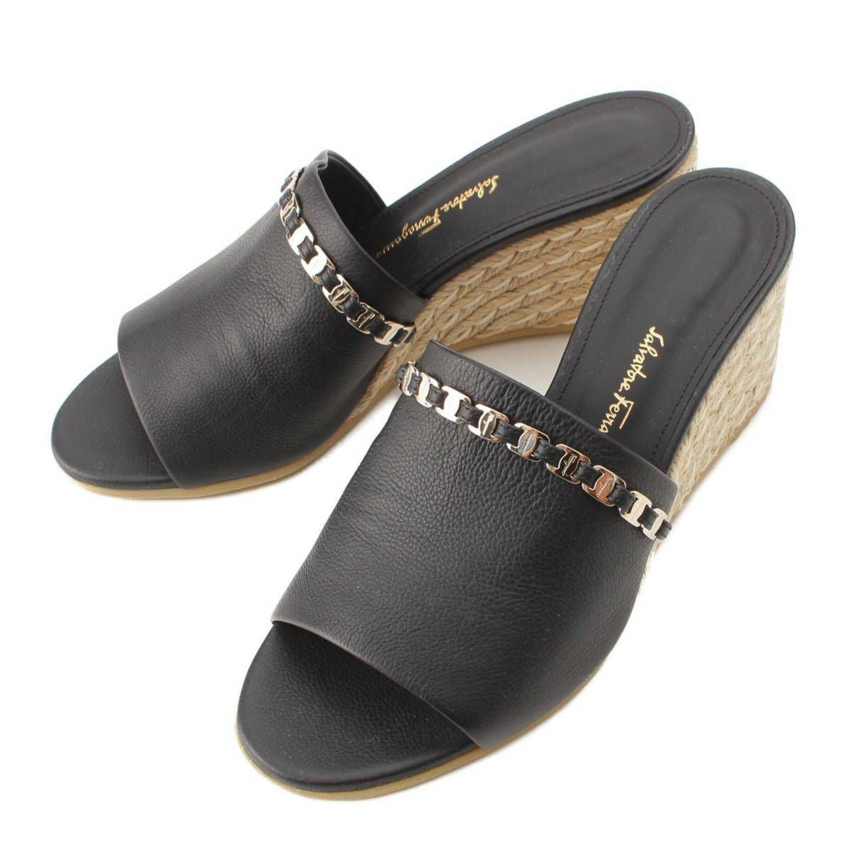 サルバトーレフェラガモ Salvatore Ferragamo ヴァラ チェーン
