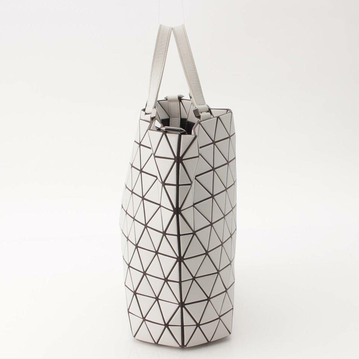 バオバオ イッセイミヤケ BAO BAO ISSEY MIYAKE レザー クリスタル