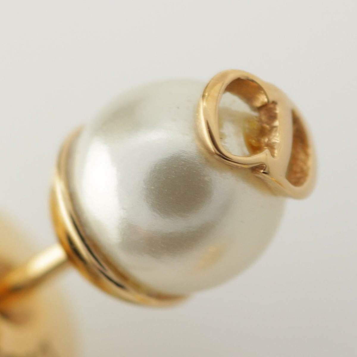 ディオール DIOR トライバル パール スター 星 CDロゴ ピアス