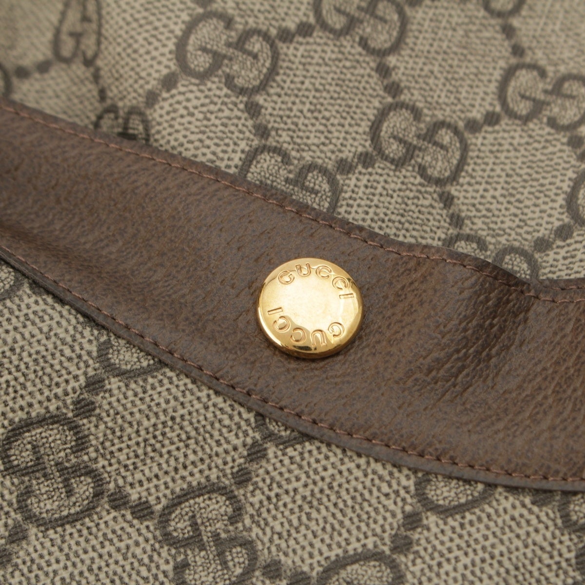 【未使用級】GUCCI GGスプリーム キャンバス ペットコート Mサイズ グッチ GGスプリームキャンバス 犬用 レインコート ファッション雑貨