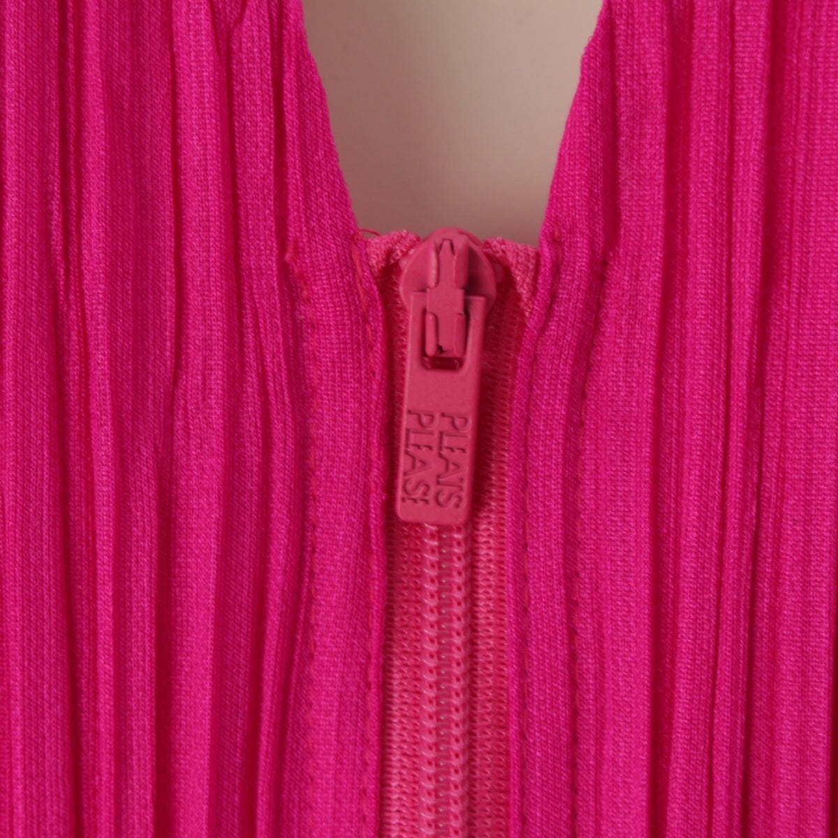 イッセイミヤケ プリーツプリーズ PLEATS PLEASE ポリエステル ジップ