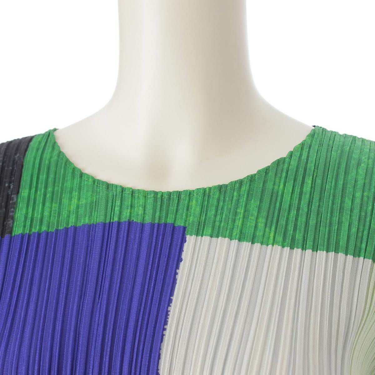 プリーツプリーズ イッセイミヤケ PLEATS PLEASE ISSEY 長袖トップス