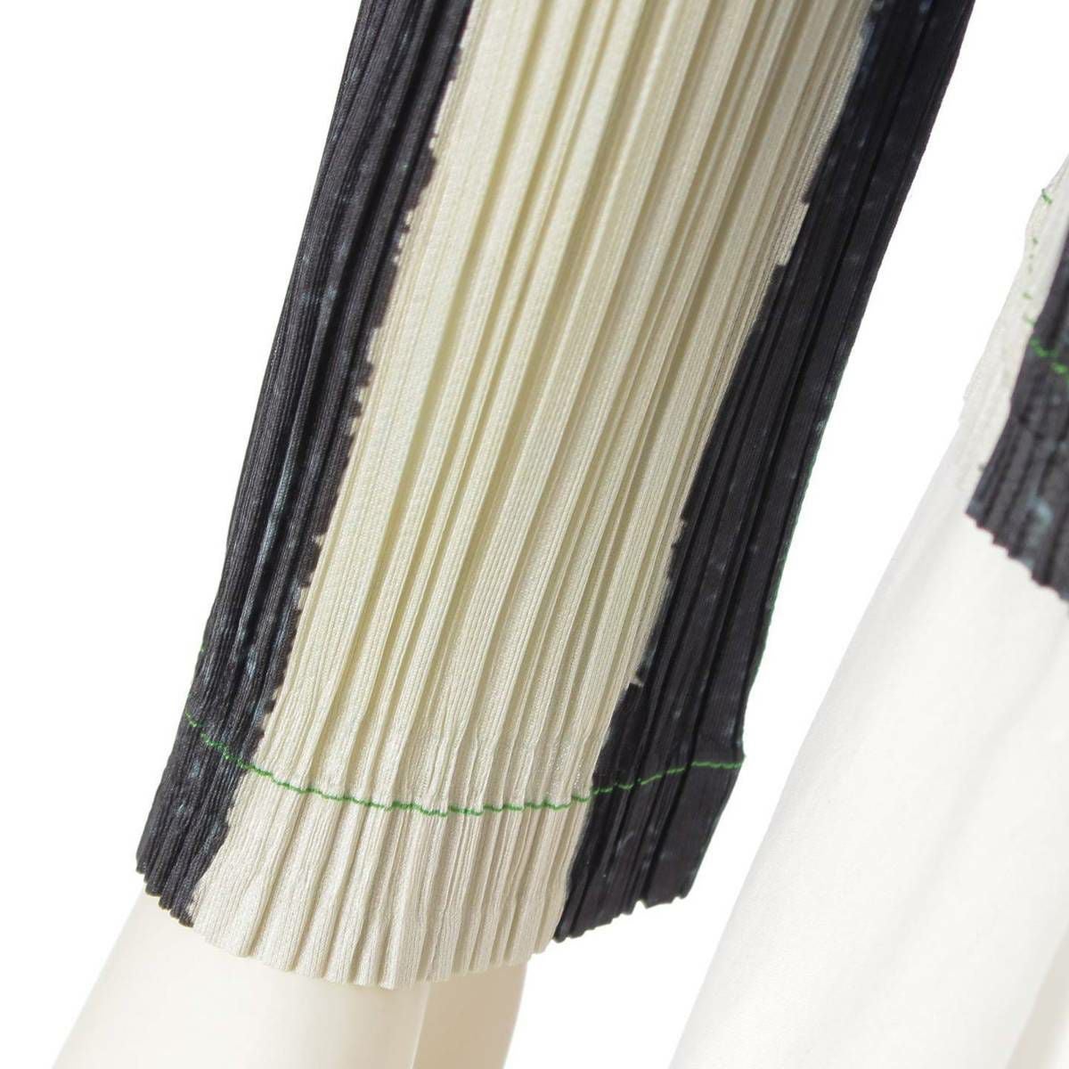 プリーツプリーズ イッセイミヤケ PLEATS PLEASE ISSEY 長袖トップス