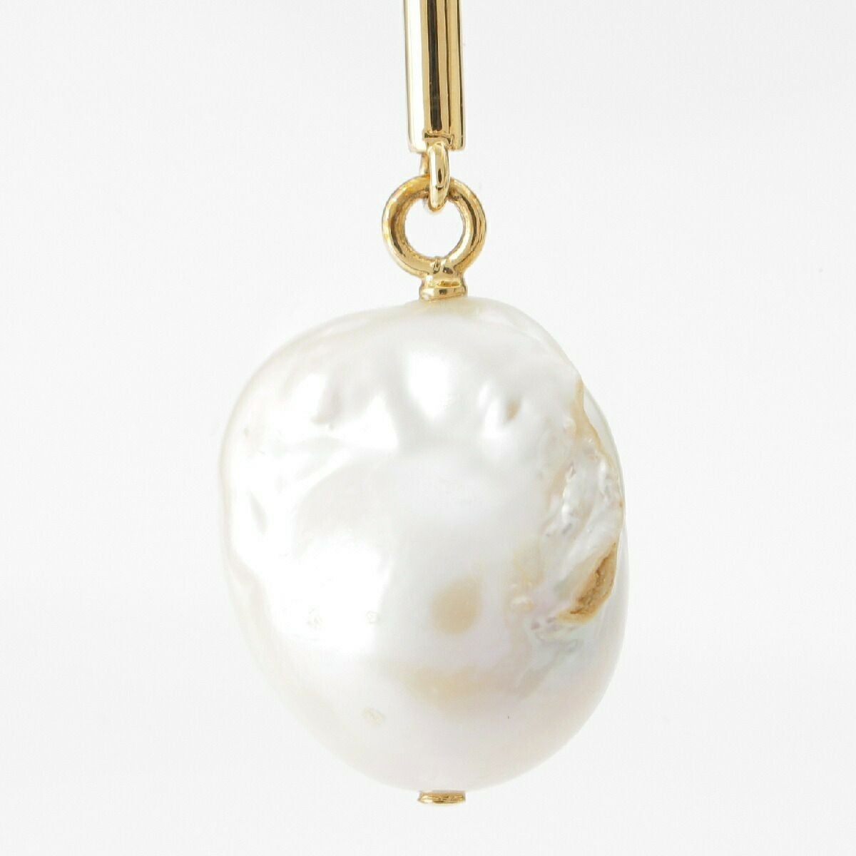クロエ DARCEY ドロップ パール アシンメトリー ピアス