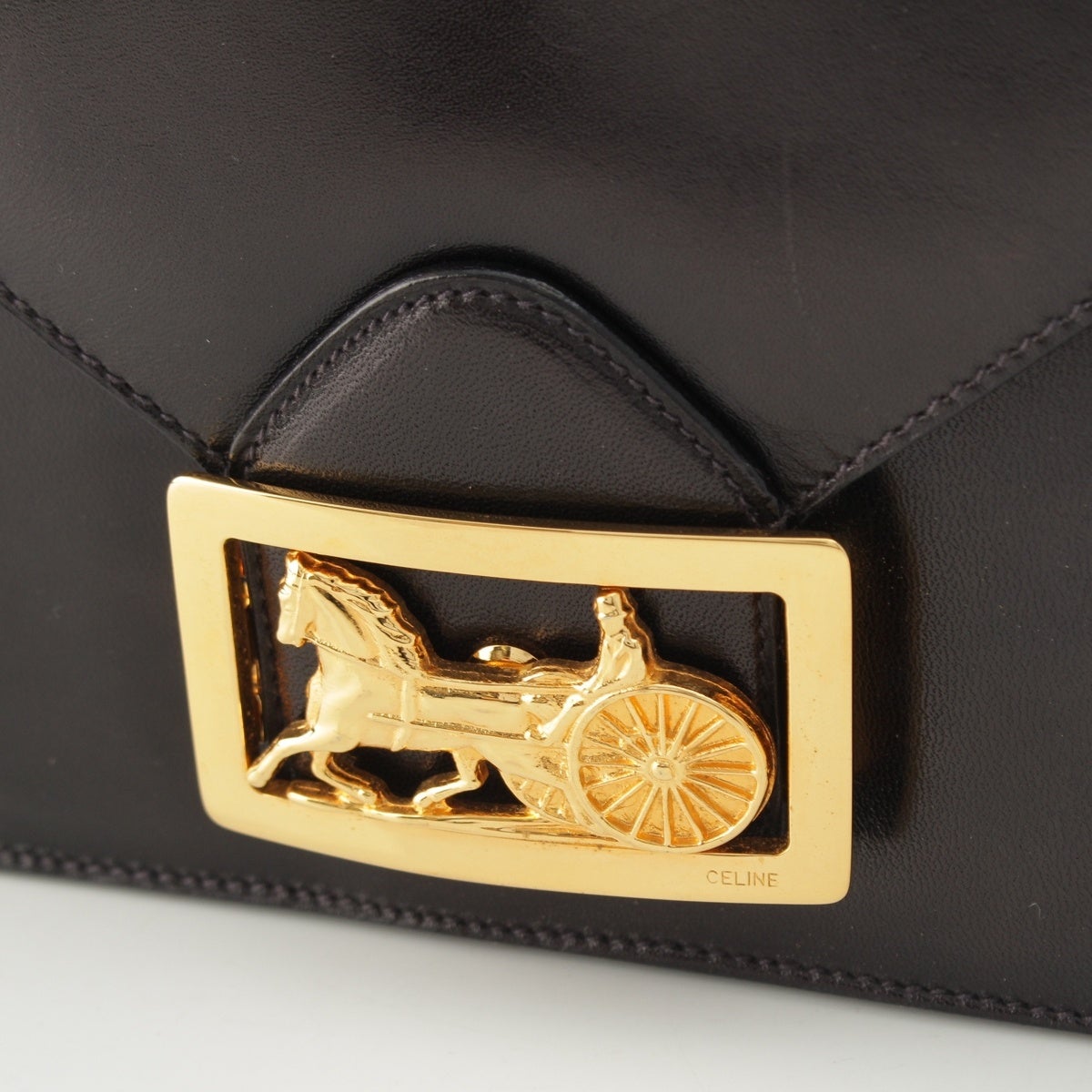 セリーヌ レザー 馬車金具 ショルダーバッグ ブラック | 中古通販 retro.jp