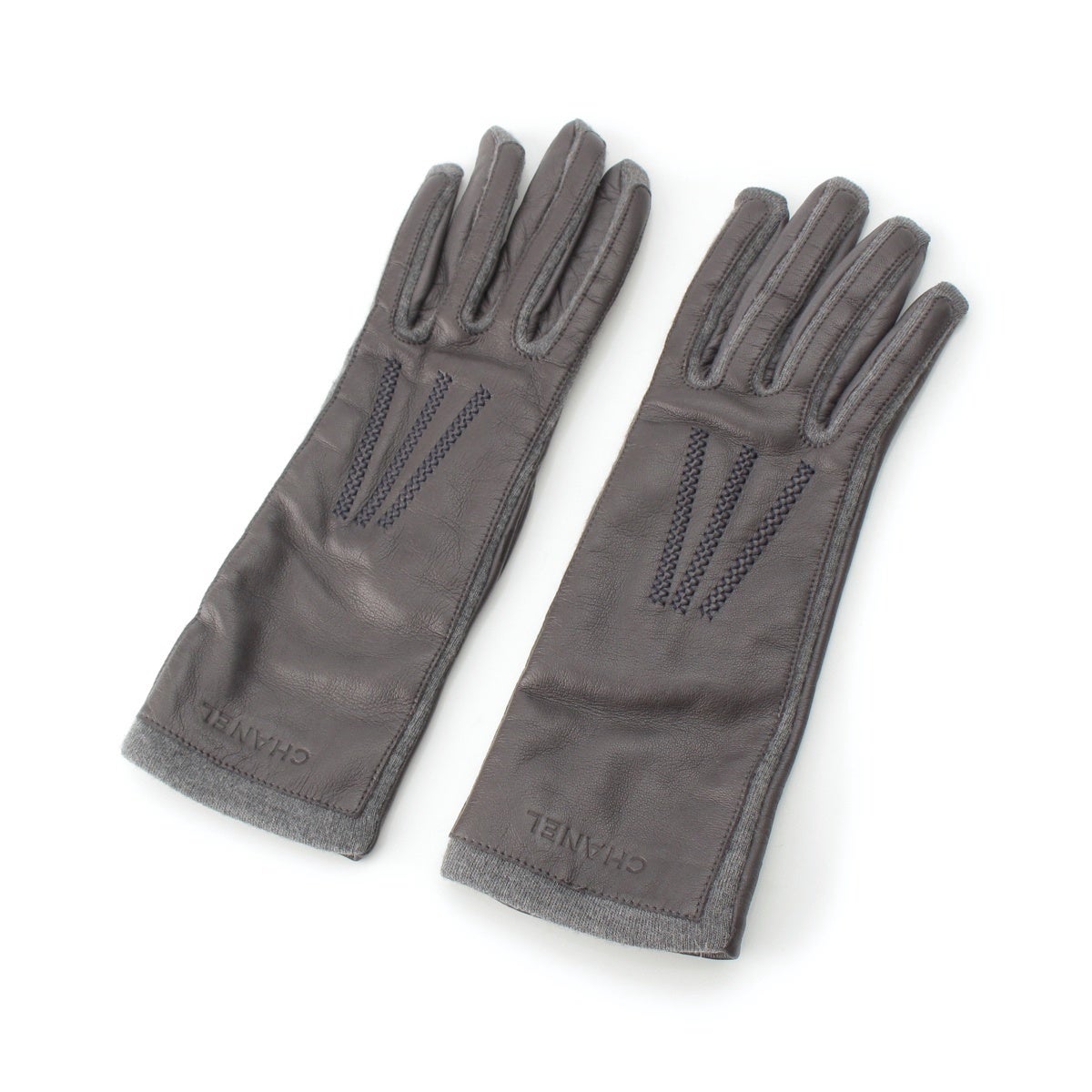 シャネル ラムレザー ロゴ グローブ 手袋 グレー 7 1/2 | 中古通販