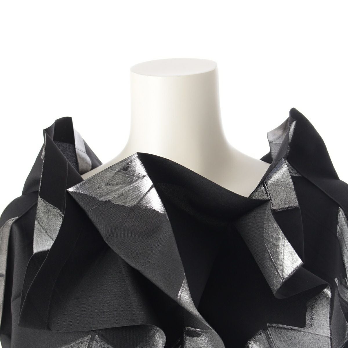 132 5. イッセイミヤケ STANDARD TOPS 折り紙 トップス プリーツ