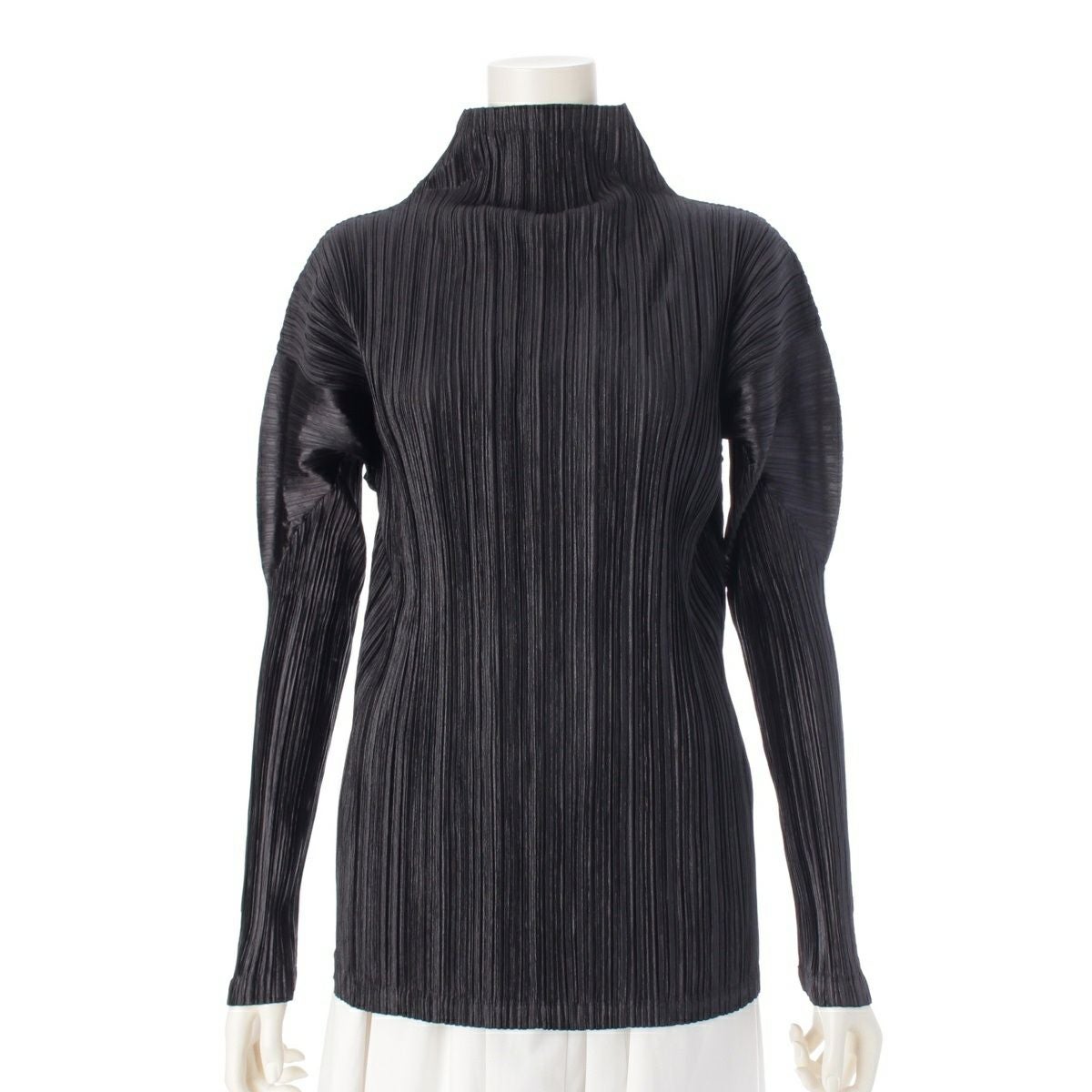 ISSEY MIYAKE - イッセイミヤケ 長袖ボトルネック トップス IM84-JJ903 メタリック シャイニー ブラック L【中古】 イッセイミヤケ 長袖ボトルネック トップス IM84-JJ903 メタリック