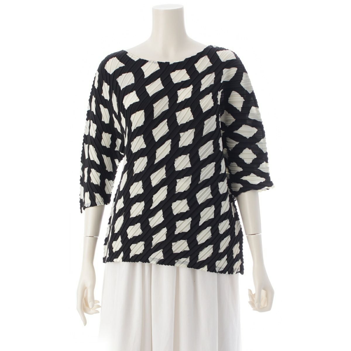 イッセイミヤケ REITERATION PLEATS 七分袖 カットソー トップス イッセイミヤケ REITERATION PLEATS 七分袖 カットソー トップス